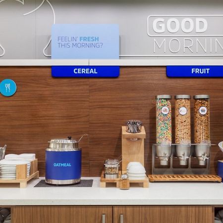 Holiday Inn Express North Hollywood - Burbank Area By Ihg Los Angeles Luaran gambar